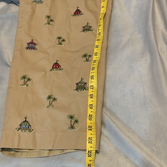 Vintage Talbots petites embroidered novelty tiki khaki wide leg capri? pant 10 - Picture 6 of 11
